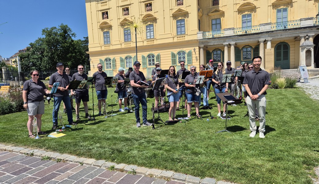 Platzkonzert beim Schloss Esterházy
