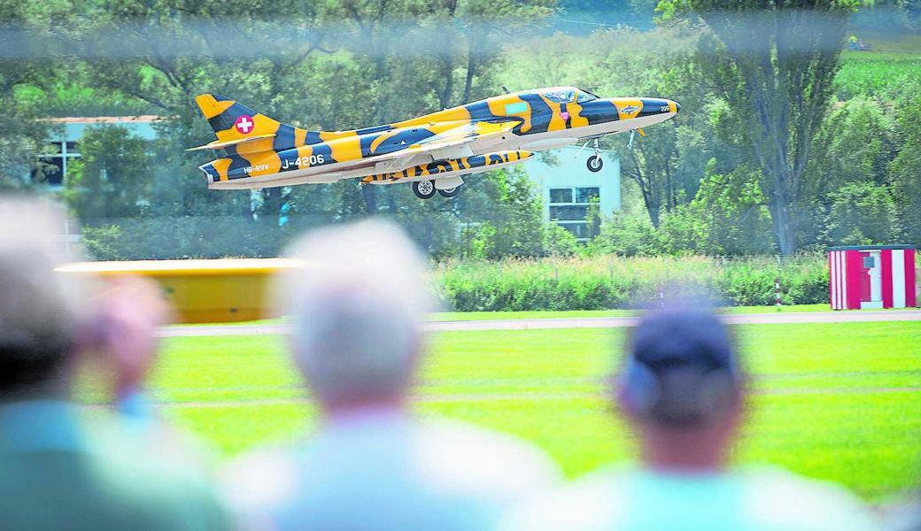 Der Tiger-Hunter-Jet ist ein Symbol der fliegenden Legenden. 