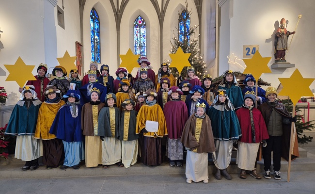 Sternsingerkinder brachten Segen und Hoffnung zu den Menschen