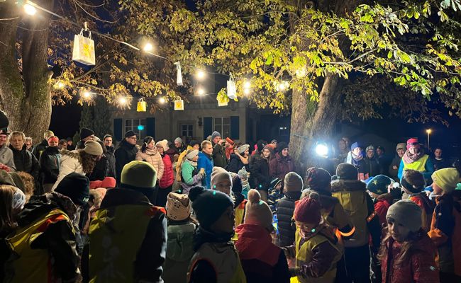 Martinsfest mit Umzug und Theaterstück