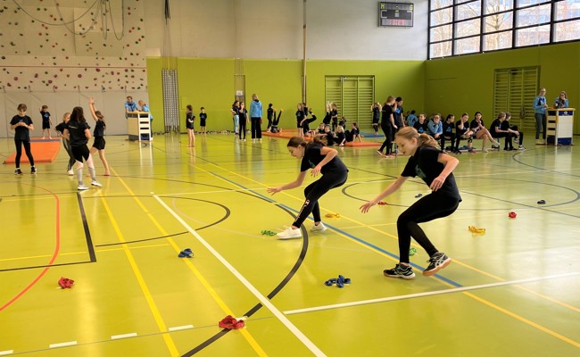 Grossaufgebot in der Turnhalle beim KTV Altstätten