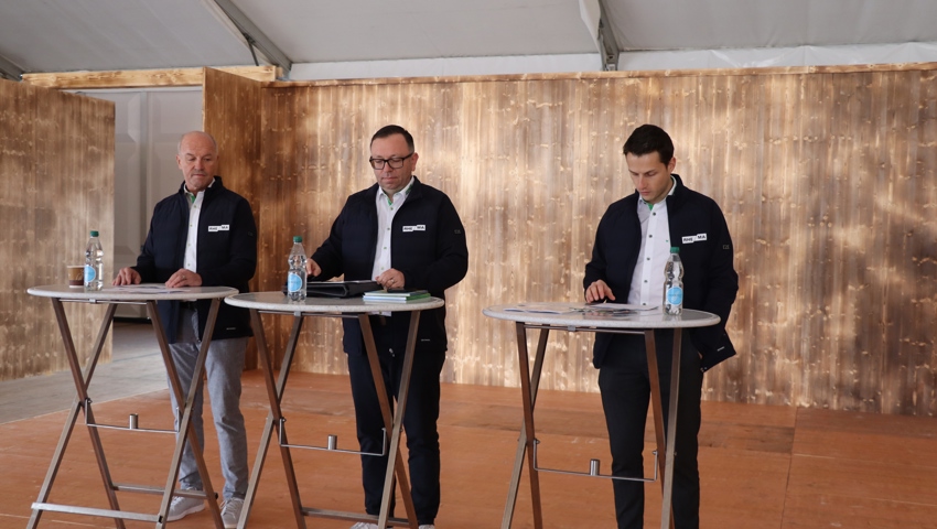 Informieren über die diesjährige Rhema: (von links) Andreas Eggenberger, Ralph Dietsche und Michael Dietrich. Informieren über die diesjährige Rhema: (von links) Andreas Eggenberger, Ralph Dietsche und Michael Dietrich.