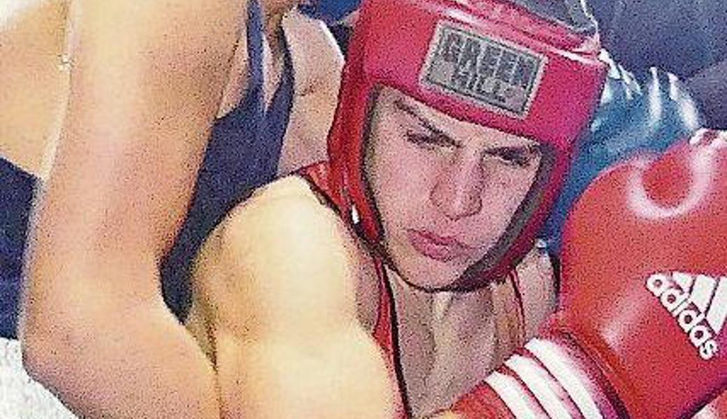Der 17-jährige Muhammed Temizer (rechts) siegte überlegen gegen den Slowaken Manuel Somorjai. Der Heerbrugger gewann damit seinen vierten Kampf in Serie. 