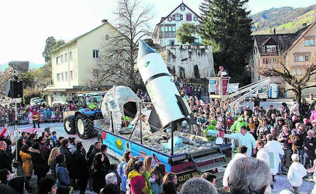 Die Badi-Planer auf den Mond schiessen