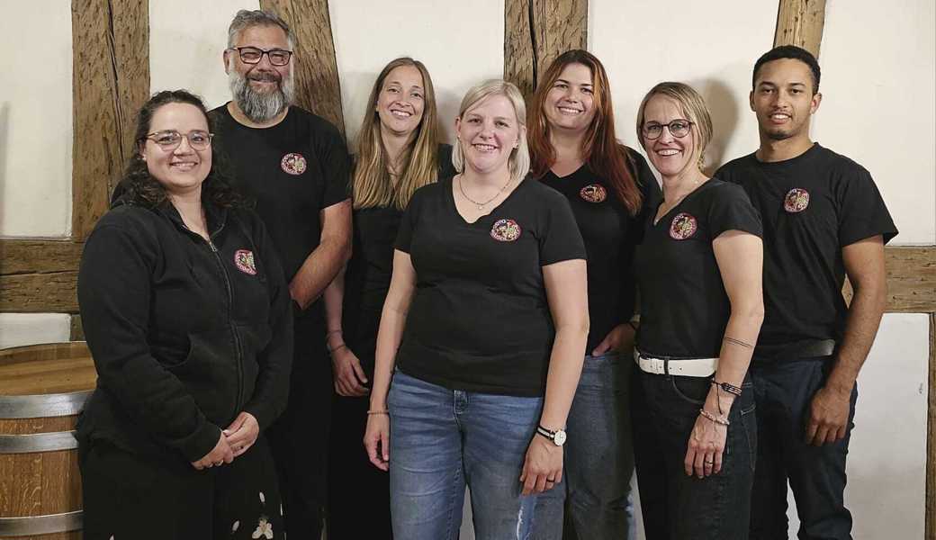 Die Guggesuuser Berneck haben den Vorstand um ein Mitglied vergrössert (von links): Dana Götti, Markus Hofstetter, Leticia Vettiger, Rebecca Bollhalder, Ilona Indermaur, Sabrina Graf, Franz Gschwend. Die Guggesuuser Berneck haben den Vorstand um ein Mitglied vergrössert (von links): Dana Götti, Markus Hofstetter, Leticia Vettiger, Rebecca Bollhalder, Ilona Indermaur, Sabrina Graf, Franz Gschwend.