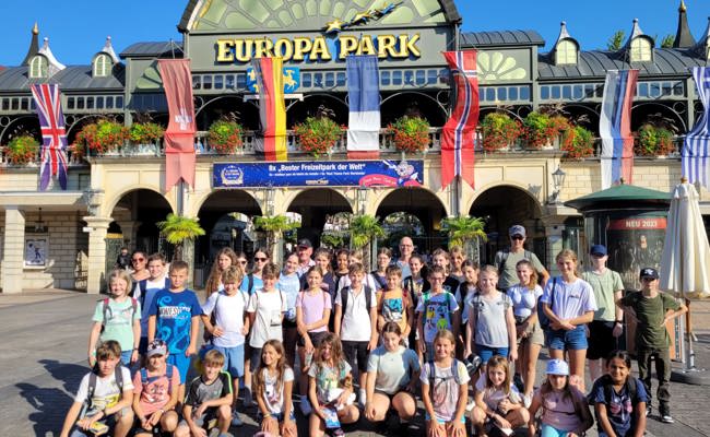 Der Ministrantenausflug führte in den Europapark nach Rust