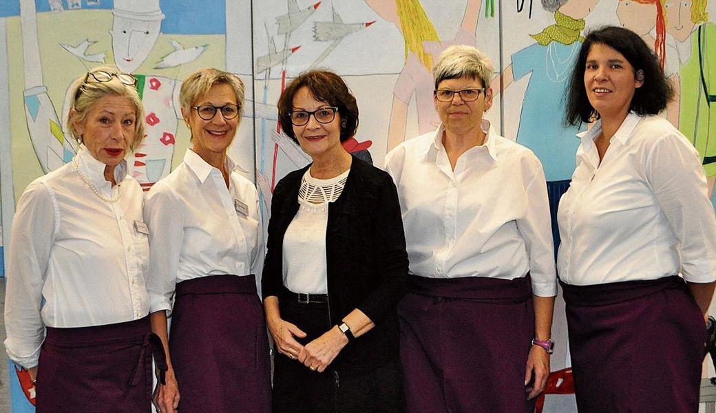 Die Geehrten (v. l.): Barbara Feierabend, Bernadette Lüchinger, Jolanda Sonderegger, Sandra Gygax, Jasmin Benz. 