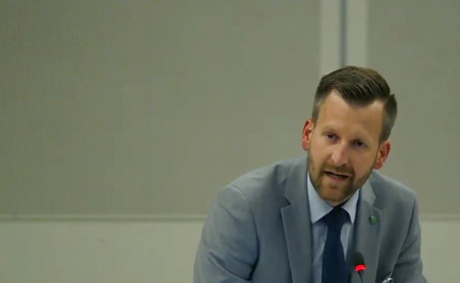 Mattle und Broger gegen Huber und Dürr – wegen Kaminfegern