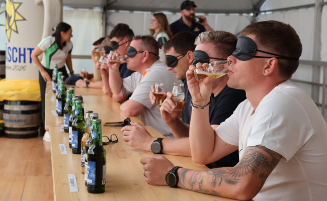 Das Fest rund um das flüssige Gold lockte viele Besucher an