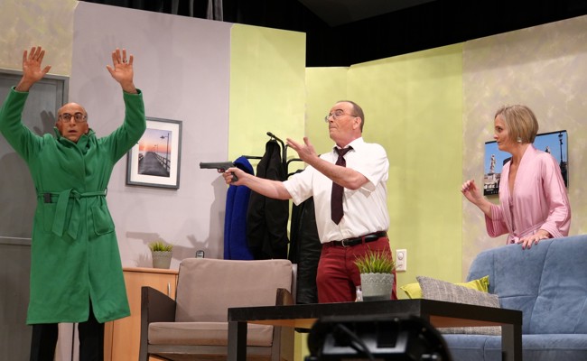 «Mission Million» begeistert mit Lokalkolorit: Erfolgreiche Aufführung im Laientheater