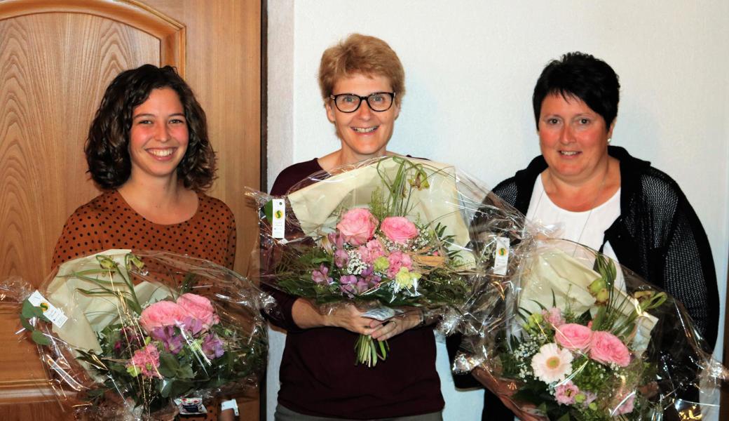 Bachelor-Absolventin Bettina Egeter (v. l.), Monika Saxer und Monika Kobelt.