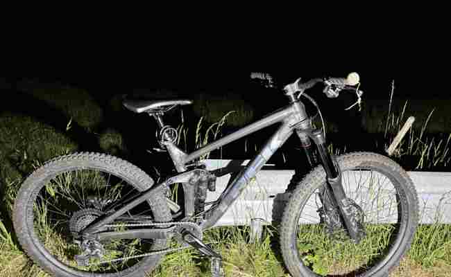21-Jähriger baut Unfall mit Velo – schwer verletzt