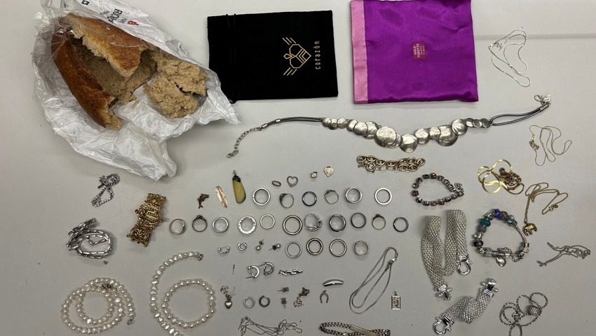 Reiche Beute am Zoll: Das mutmassliche Diebesgut im Überblick.