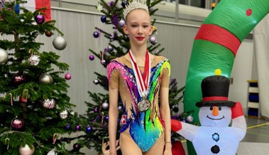 «Somewhere Over the Rainbow»: Leni Leufen überzeugt am Adventscup