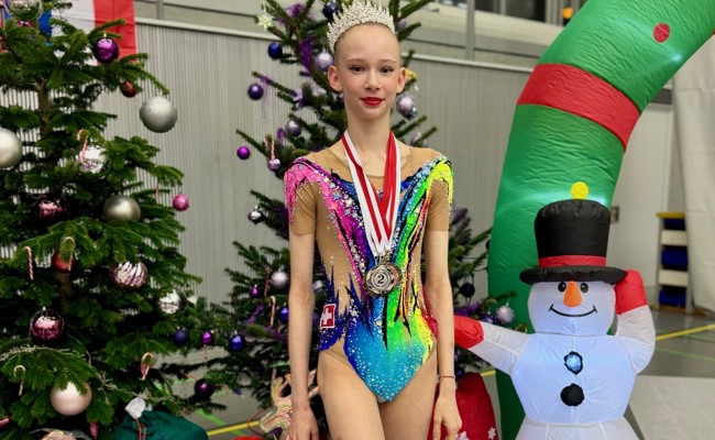 «Somewhere Over the Rainbow»: Leni Leufen überzeugt am Adventscup