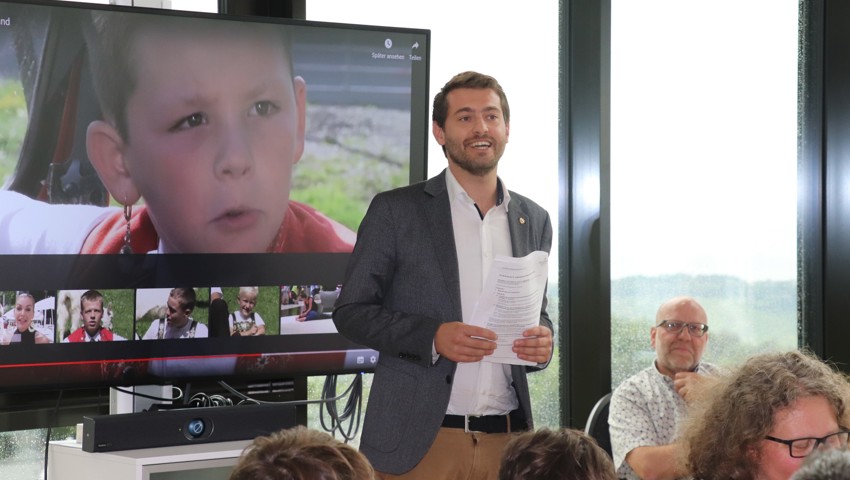 Andreas Frey, Geschäftsleiter von Appenzellerland Tourismus AR, informierte über die Projektgruppe Witzweg und die neuen Angebote. Andreas Frey, Geschäftsleiter von Appenzellerland Tourismus AR, informierte über die Projektgruppe Witzweg und die neuen Angebote.