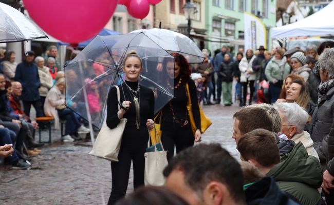 Die Marktgasse wurde zum Laufsteg: Bilder von der Mode- und Trendshow