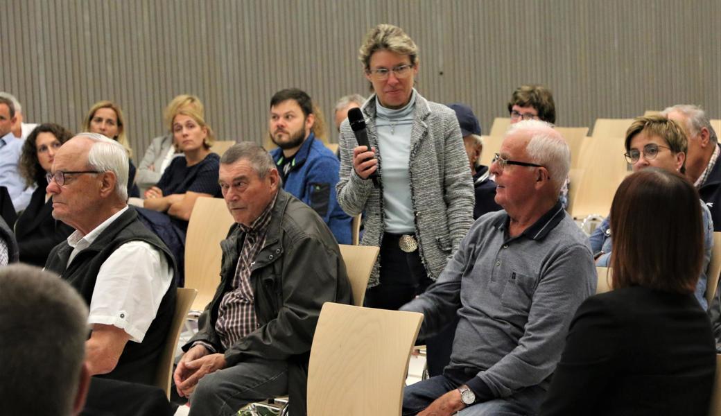 Zahlreiche Interessierte folgten am Dienstag der Einladung der Gemeinde. Der letzte Infoanlass liegt mehr als ein Jahr zurück. 