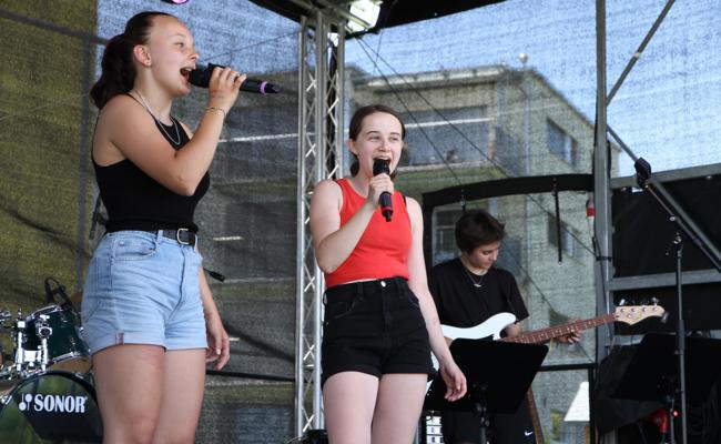Video: Open Air auf der Schulhauswiese