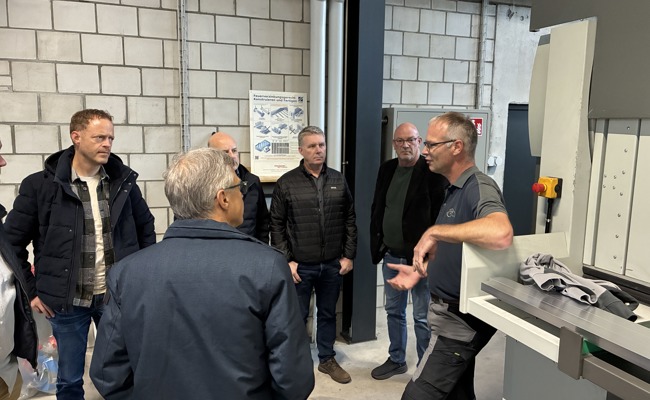 Firmenbesichtigung bei der stables & more GmbH