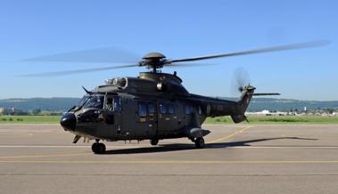 Super Puma im Einsatz über dem Rheintal