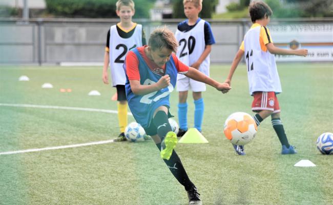 Der erste Schritt in Richtung Profifussball