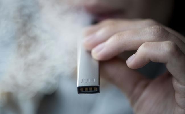 Jugendlichen den Zugang zu E-Zigaretten erschweren