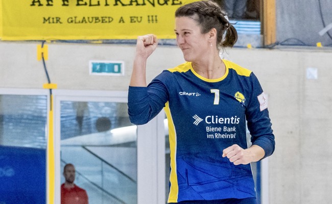 Die Mission Titelverteidigung beginnt mit einem kleinen Kader