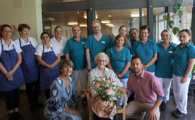 Viel Besuch zu Elfriede Kehls 100. Geburtstag