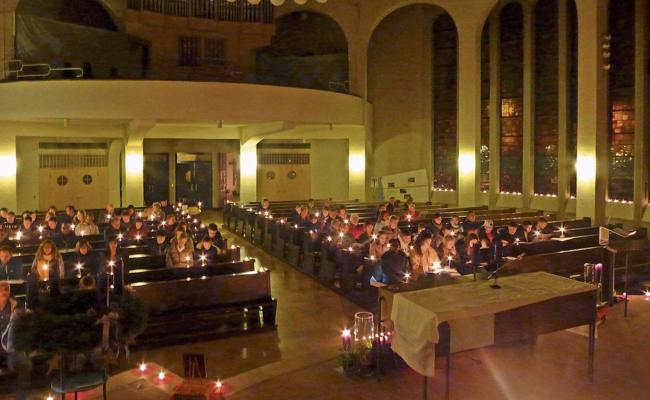 Nacht der Lichter in der katholischen Kirche
