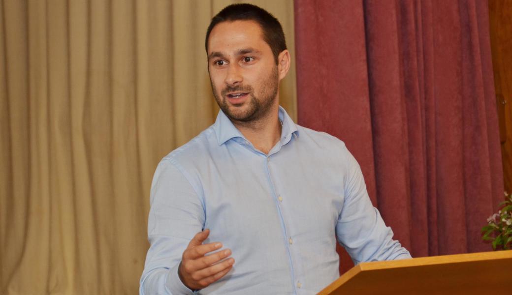 Gabriel Macedo verabschiedet sich als Präsident der FDP Rheintal. Gabriel Macedo verabschiedet sich als Präsident der FDP Rheintal.