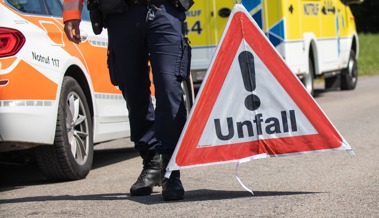 Kollision im Kreisel: 66-jähriger Velofahrer erleidet unbestimmte Verletzungen