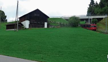 Sperre Stoss: Blick hinter die Bunkermauern