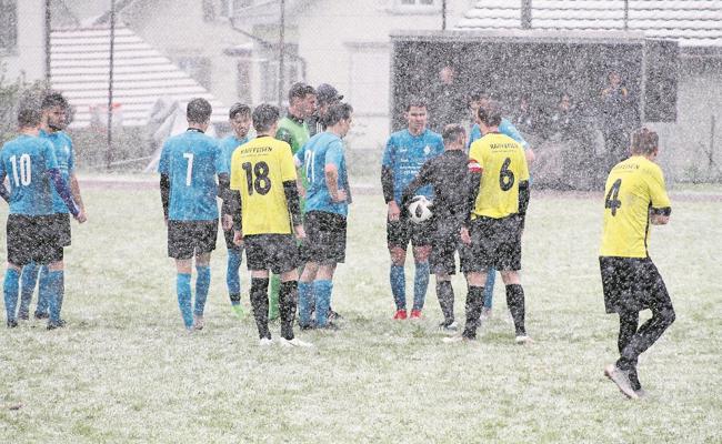 Weisser Teppich  verhindert Wiederanpfiff