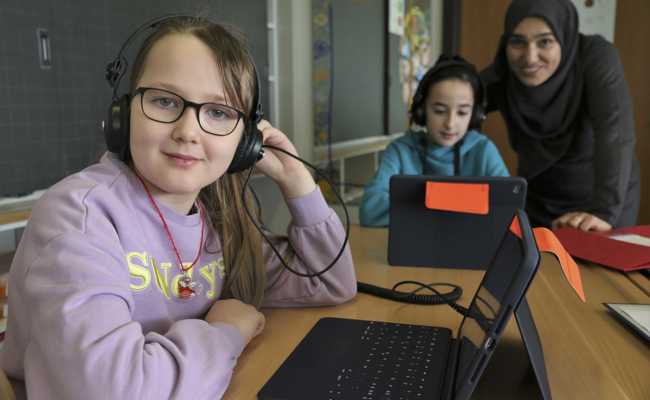 Ein Jahr Krieg: Ukrainische Kinder in Schweizer Integrationsklassen