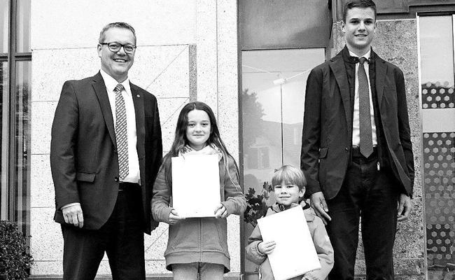 Weltsparwoche – Kinder fürs Sparen belohnt