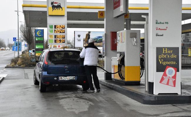 Zurzeit sind keine tieferen Benzinpreise in Sicht