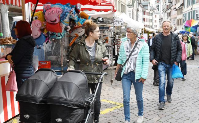 Video: Gute (Kauf)-Laune am Maimarkt