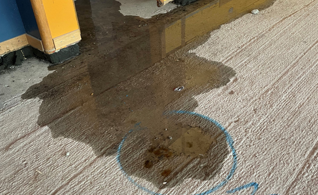 Ständig Wasser in der Stäpfli-Turnhalle: Gemeinderat ist für Neubau