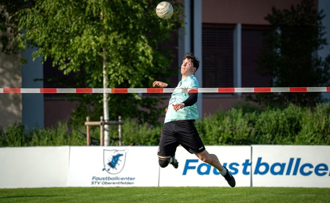 Der Saisonstart der Widnauer Faustballer ist missglückt