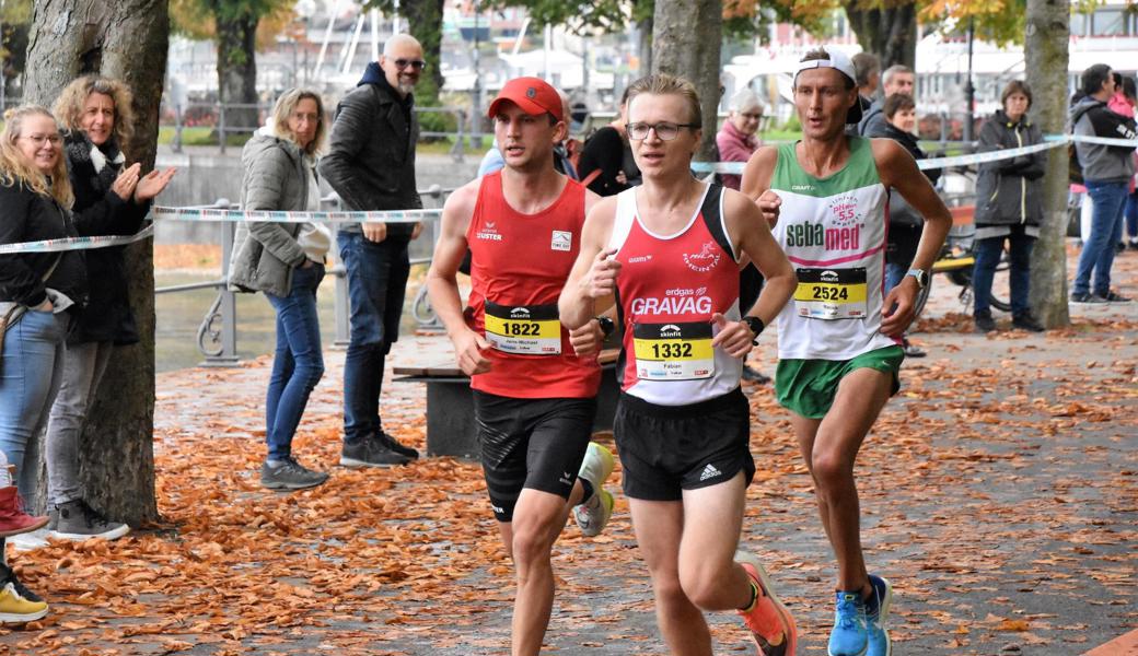 Fabian Benz (Nr. 1332) lief auf den dritten Platz im Halbmarathon.