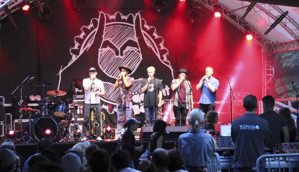 Musik vom Rheintal für das Rheintal. Die Fäaschtbänkler in Aktion.