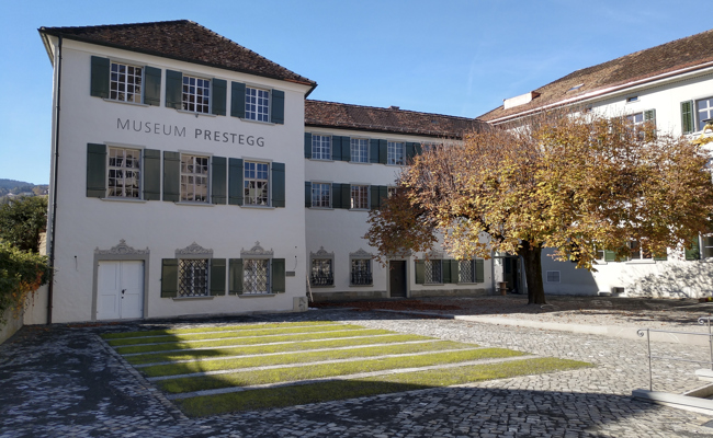 Wanderausstellung «Wir und die anderen» im Museum Prestegg