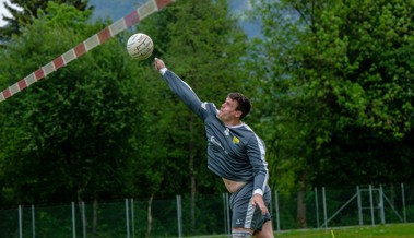 Je ein Sieg und eine Niederlage für die Faustballer in der NLA