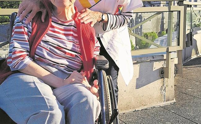 In Lourdes, um Kranken zu helfen