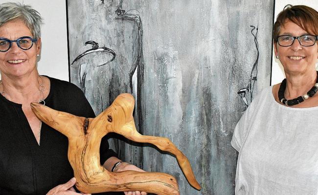 Holz trifft Acryl