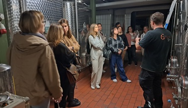 Frauengemeinschaft entdeckt die Welt des Rheintaler Weins