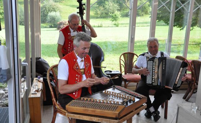 Impressionen vom 1.-August-Anlass im Schützenhaus Altstätten