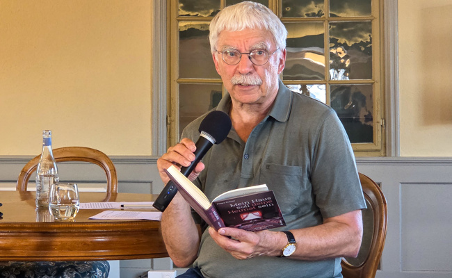 Lesung von Peter Sutter im Museum Prestegg berührt das Publikum