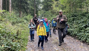 Waldwissen hautnah: Wie Jäger Kindern den respektvollen Umgang mit der Natur vermitteln